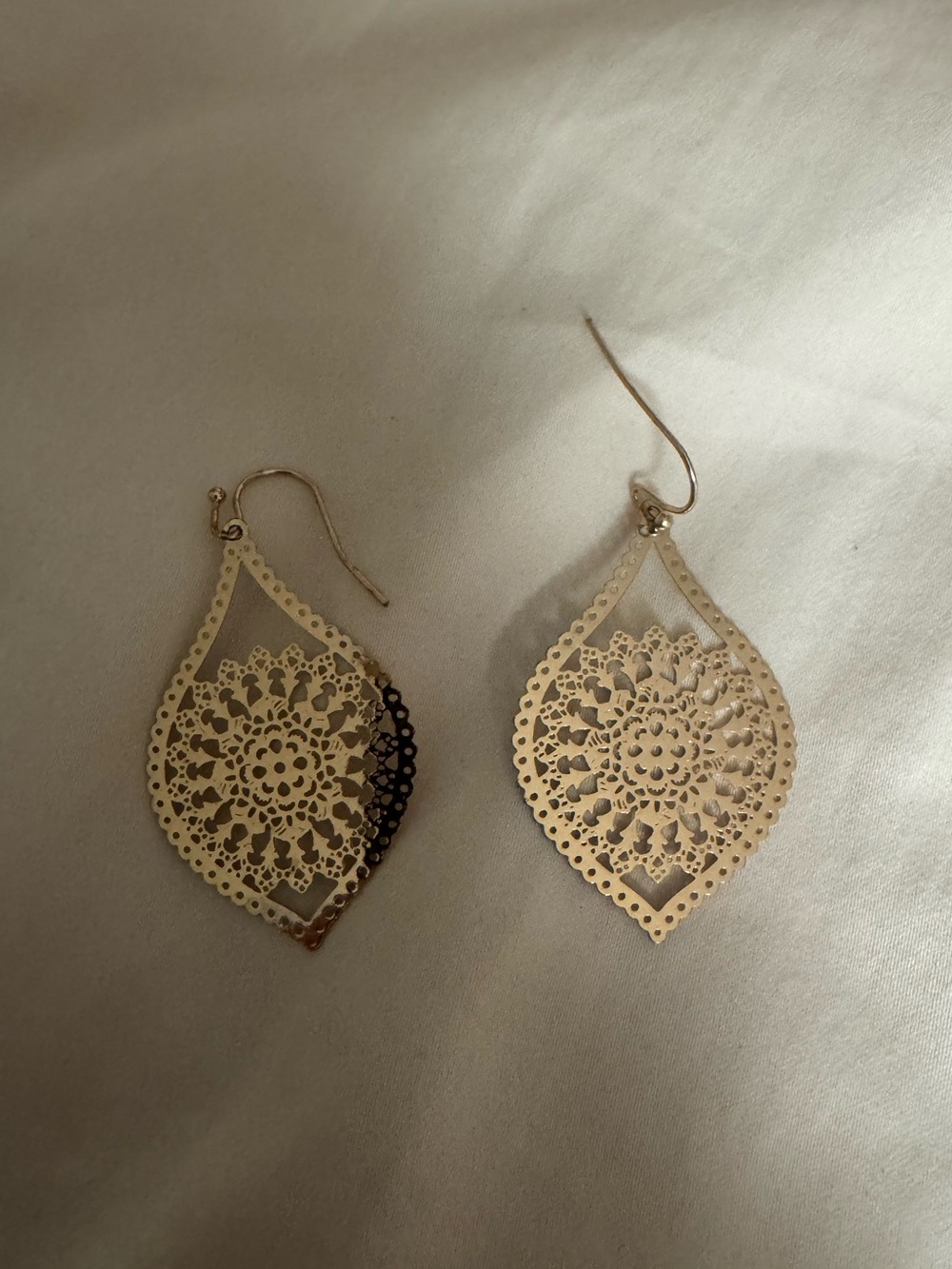 Nordstrom Gold Filigree Teardrop Dangle Earrings